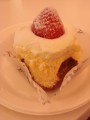 金礦咖啡-草莓仕蛋糕照片